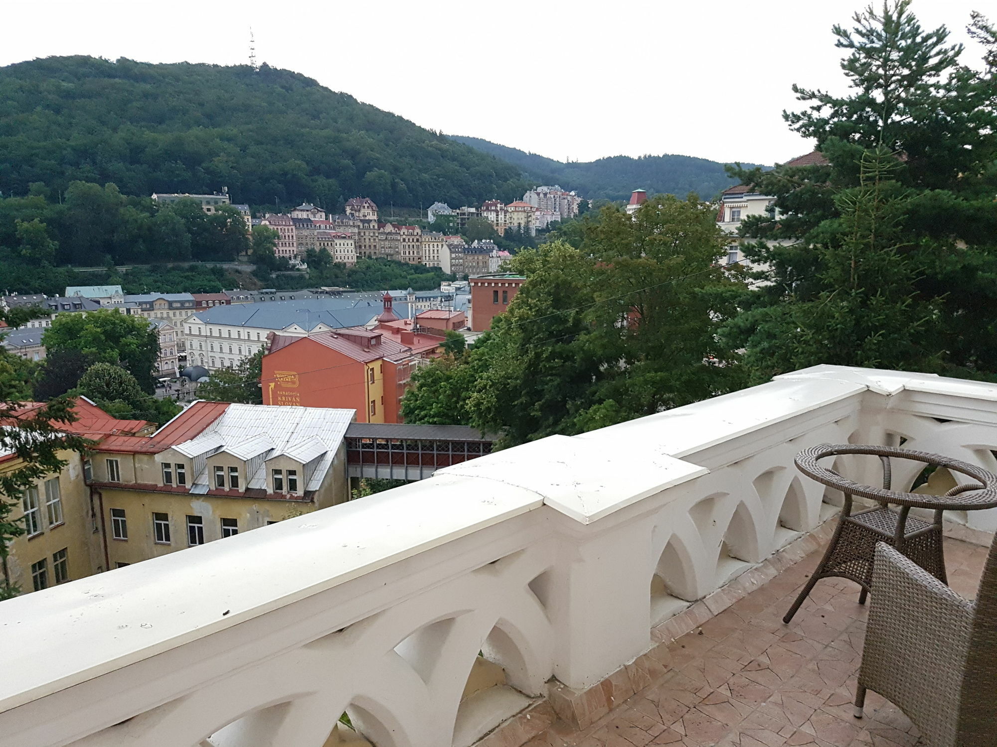 Villa Sofia Apartments Karlovy Vary Exterior photo